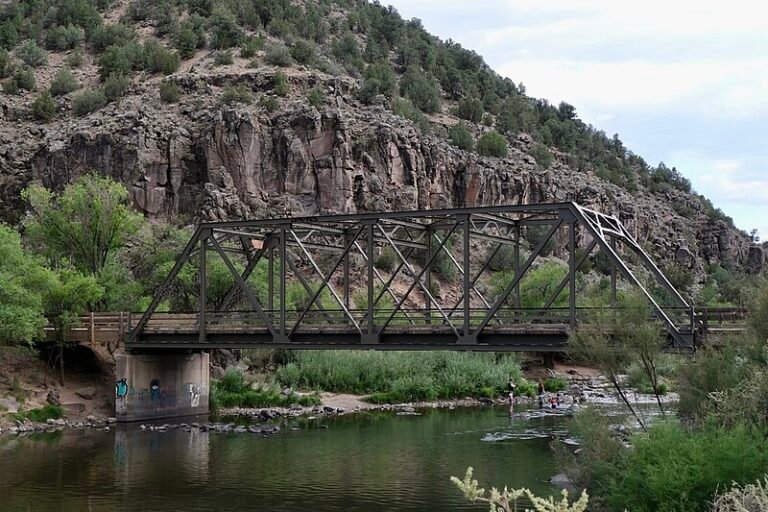 The_John_Dunn_Bridge_in_Arroyo_Hondo,_NM_in_2024